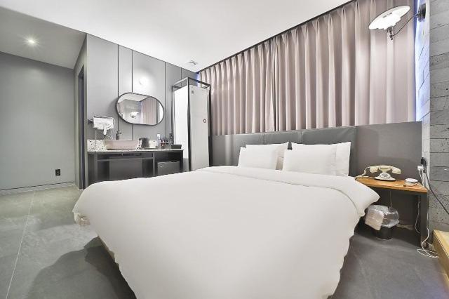 Gimpo Gray Hotel Zimmer foto