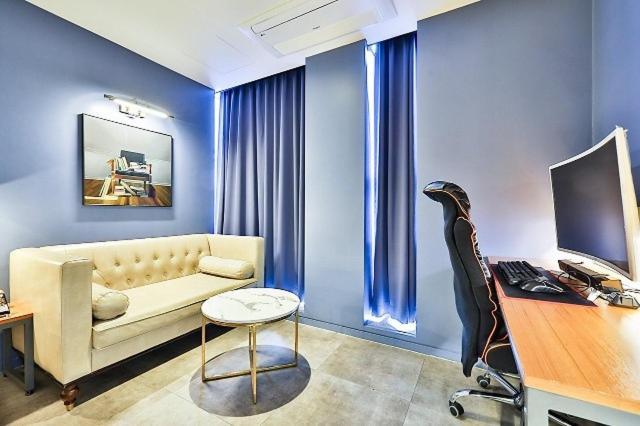 Gimpo Gray Hotel Zimmer foto