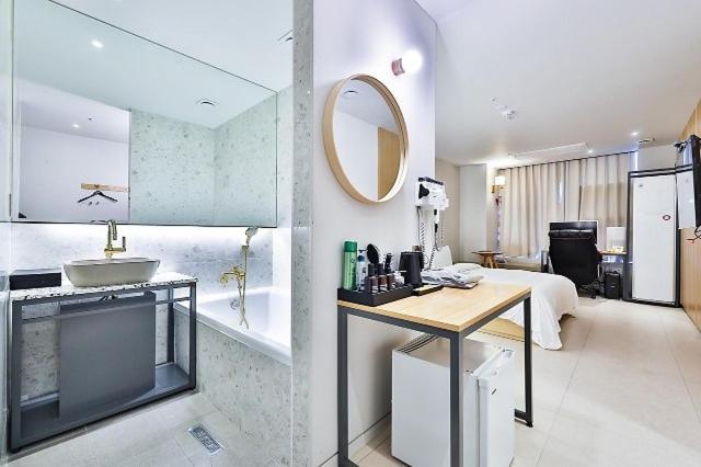 Gimpo Gray Hotel Zimmer foto